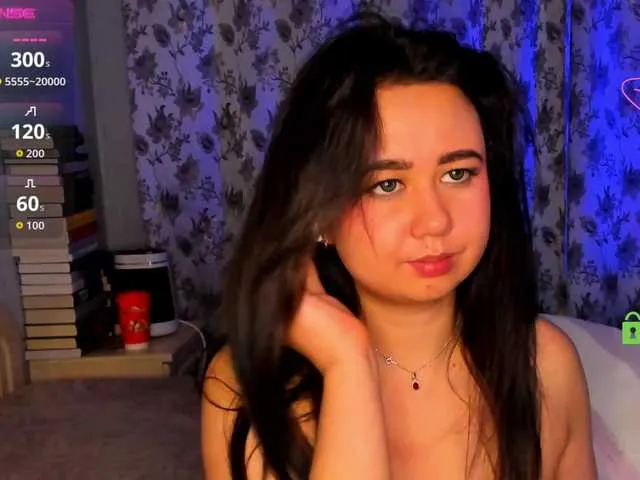 Kenzie – webcam model profile photo Image 18