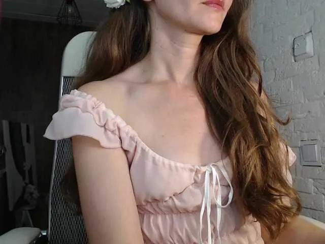 ChloeWills – webcam model profile photo Image 18