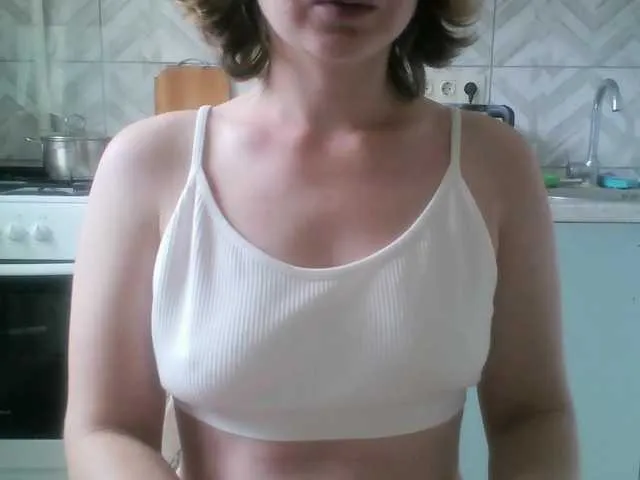 OksanaOcean – webcam model profile photo Image 3