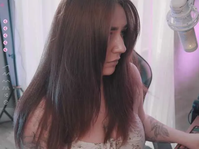 DaphneBecket – webcam model profile photo Image 3