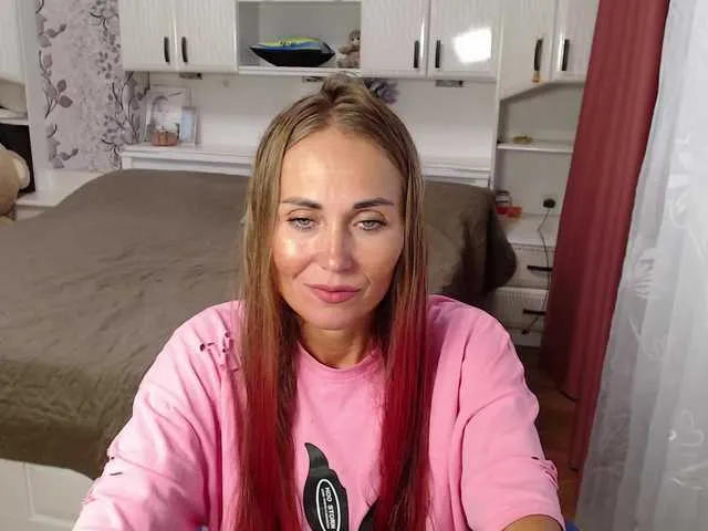 YasmienAtos – webcam model profile photo Image 16