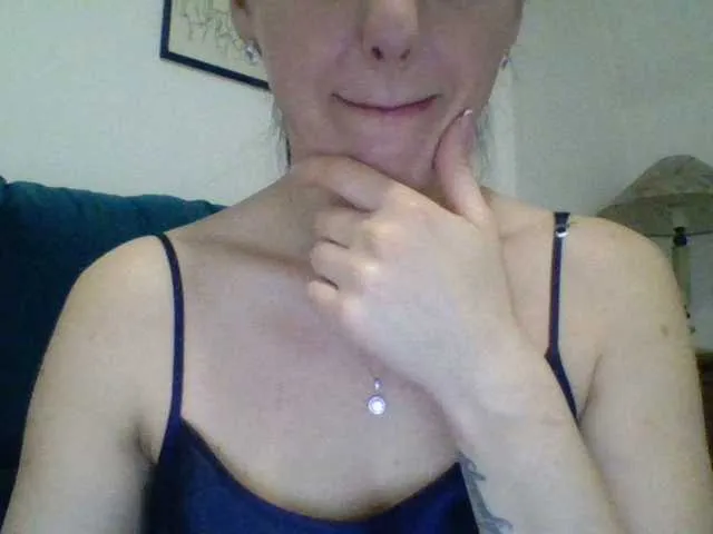 -Molly- – webcam model profile photo Image 12