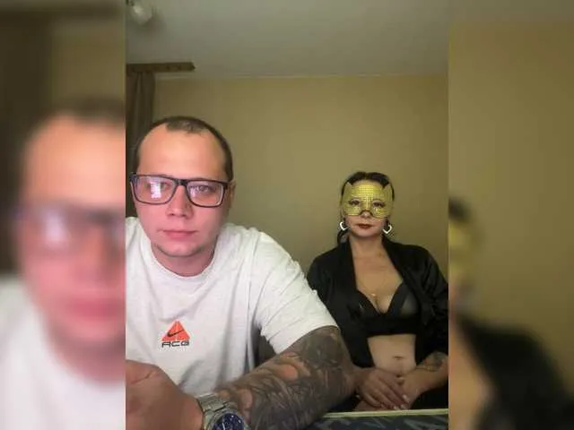 KaiaLoren – webcam model profile photo Image 3