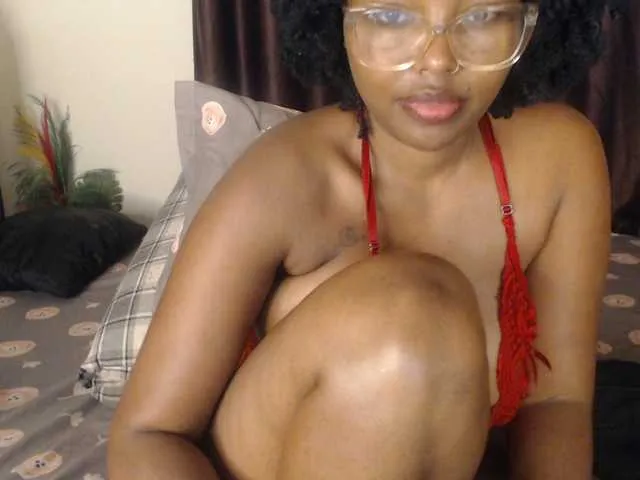 Mia-Bremer – webcam model profile photo Image 5