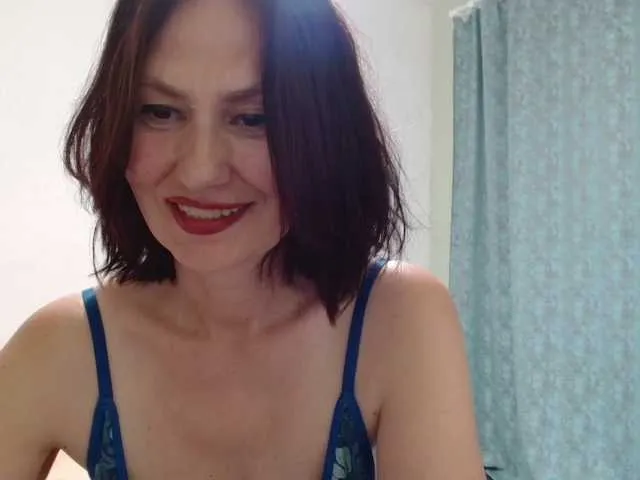 AriaAdames – webcam model profile photo Image 3