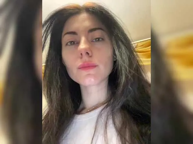 Ms_Divya – webcam model profile photo Image 10