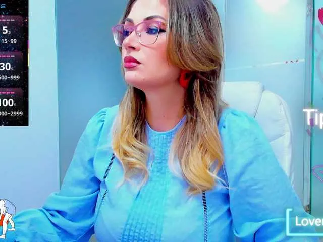 MiraKova – webcam model profile photo Image 12