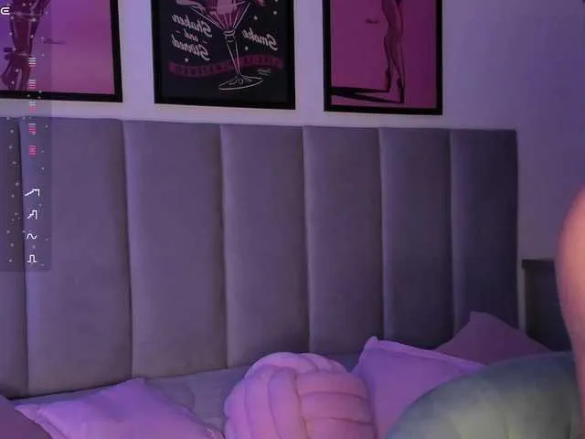 Sharon_07 – webcam model profile photo Image 12