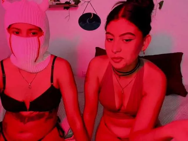 LiaWest – webcam model profile photo Image 2