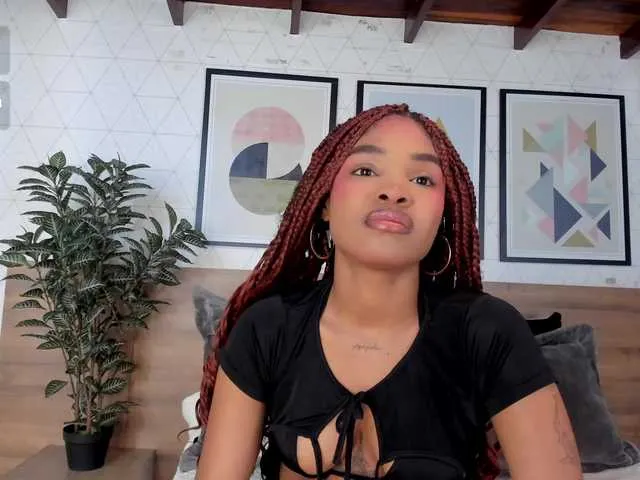 AnnAbbey – webcam model profile photo Image 14