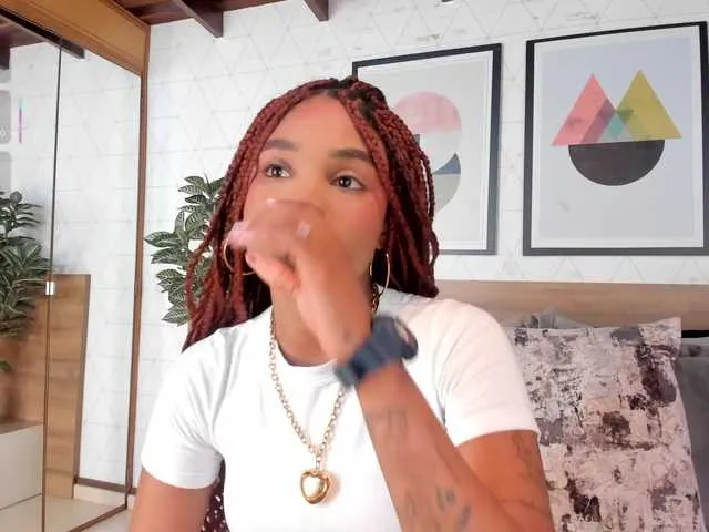 AnnAbbey – webcam model profile photo Image 16