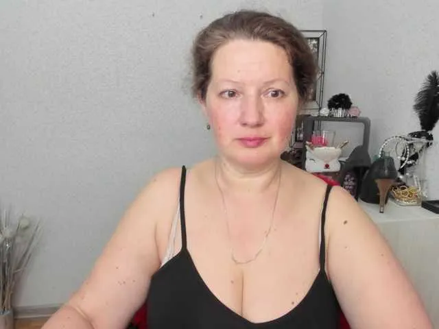 YasmienAtos – webcam model profile photo Image 15