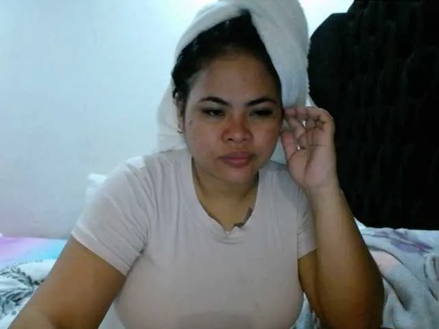 NatashaCeratti – webcam model profile photo Image 9
