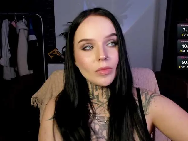 MiaPersy – webcam model profile photo Image 7
