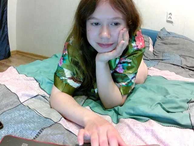 EllieParkeer – webcam model profile photo Image 8