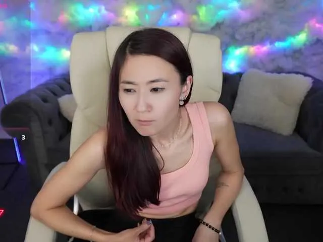 AyumiMay's Thumb Image