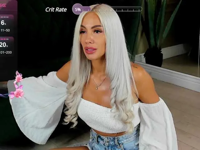 CarmelaAnthony – webcam model profile photo Image 6