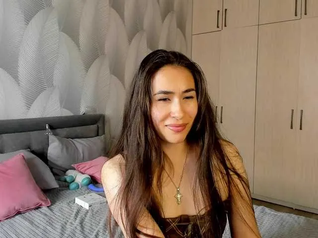 NatashaCeratti – webcam model profile photo Image 8