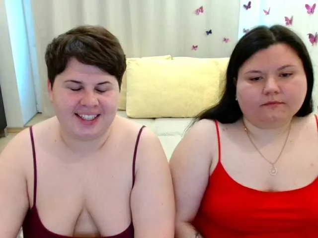 BeckyAndEllen Image 16