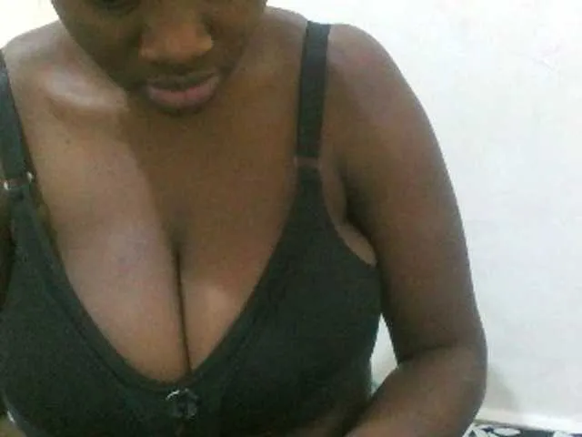 Bigboobs77 Image 13