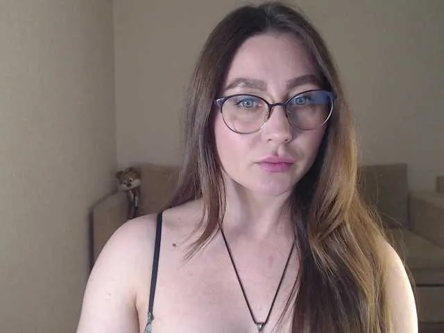 LisaBlair – webcam model profile photo Image 3