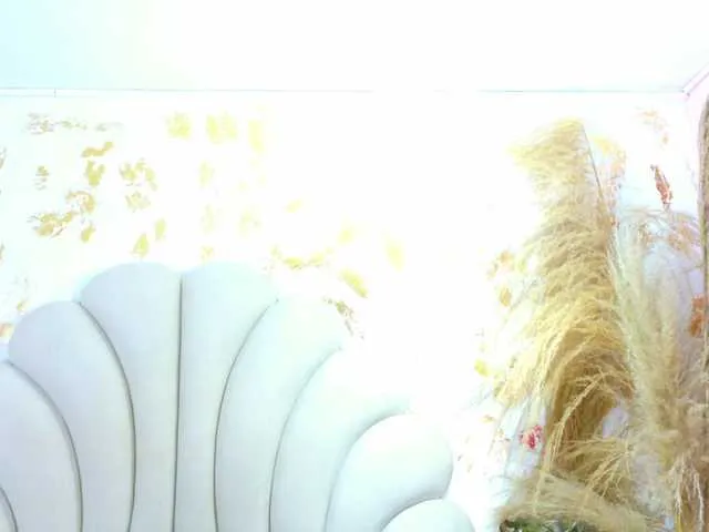 YasmienAtos – webcam model profile photo Image 17