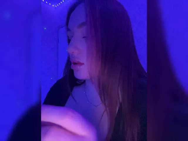BoredGirl Image 4