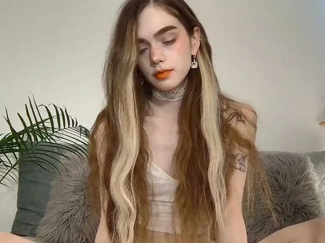 BrokenDoll666 Image 10