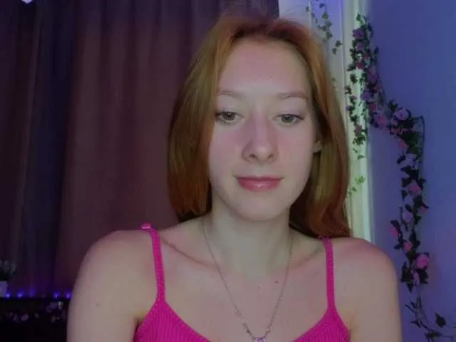 YasmienAtos – webcam model profile photo Image 14