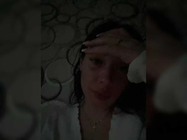 Dasha – webcam model profile photo Image 5