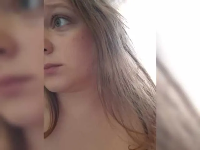 RollingGirls – webcam model profile photo Image 14