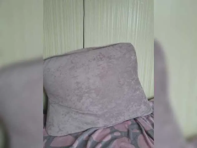 RollingGirls – webcam model profile photo Image 19