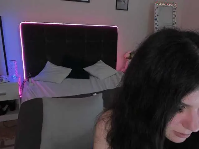 CassieEvans Image 3