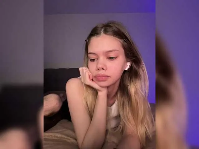 GracieCarter – webcam model profile photo Image 18