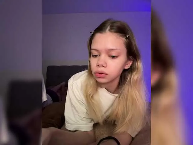 GracieCarter – webcam model profile photo Image 3