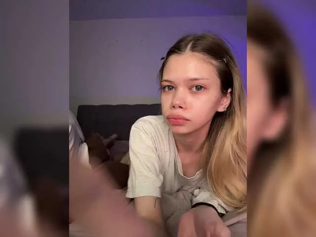 GracieCarter – webcam model profile photo Image 7