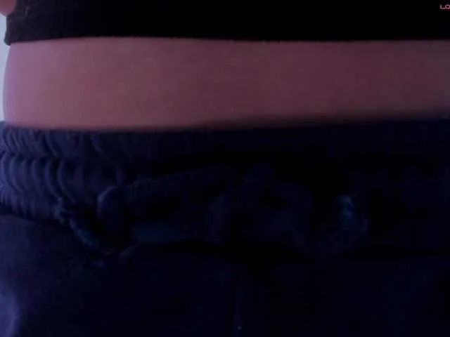 shaarebaare – webcam model profile photo Image 10