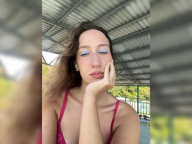 EsmeBrowm – webcam model profile photo Image 19