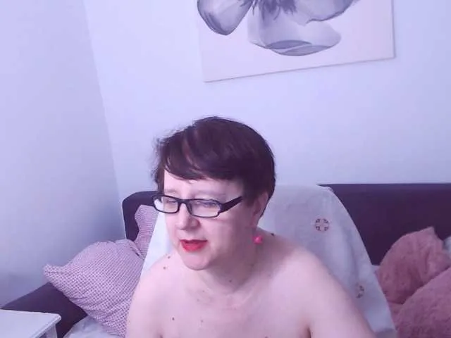 emma05 – webcam model profile photo Image 7