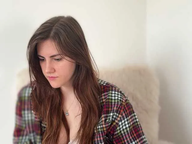 LunaDeVaal – webcam model profile photo Image 13