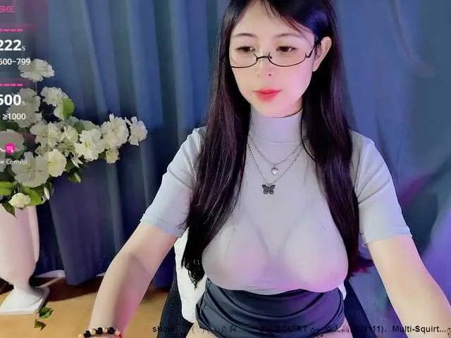 YasmienAtos – webcam model profile photo Image 7