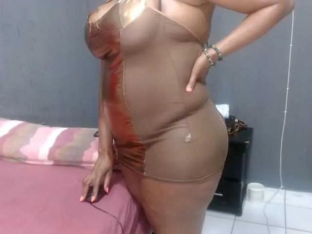 CatalinaDalessio – webcam model profile photo Image 18