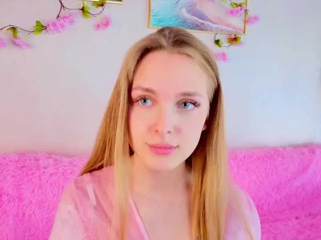 DannaMarshall – webcam model profile photo Image 17