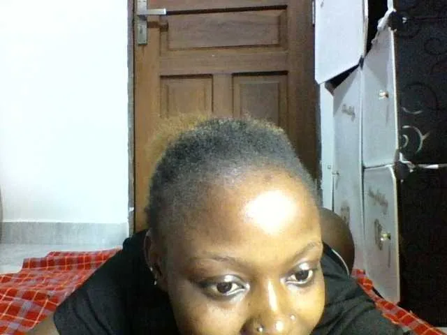 Wild-Angel777 – webcam model profile photo Image 2