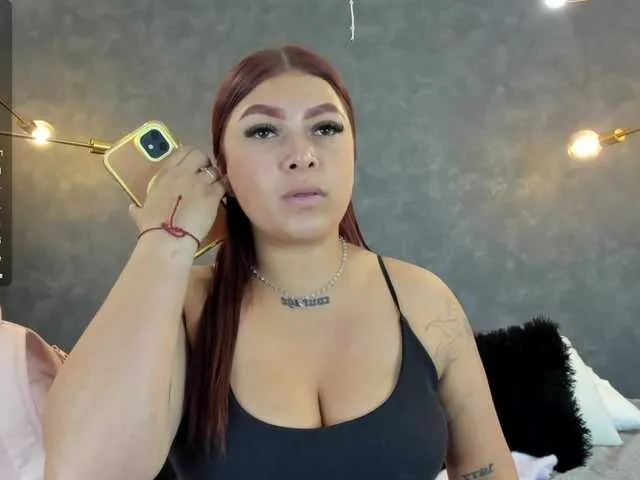 SarahSparks – webcam model profile photo Image 14