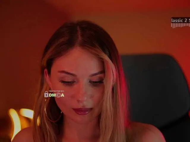 NatashaCeratti – webcam model profile photo Image 3