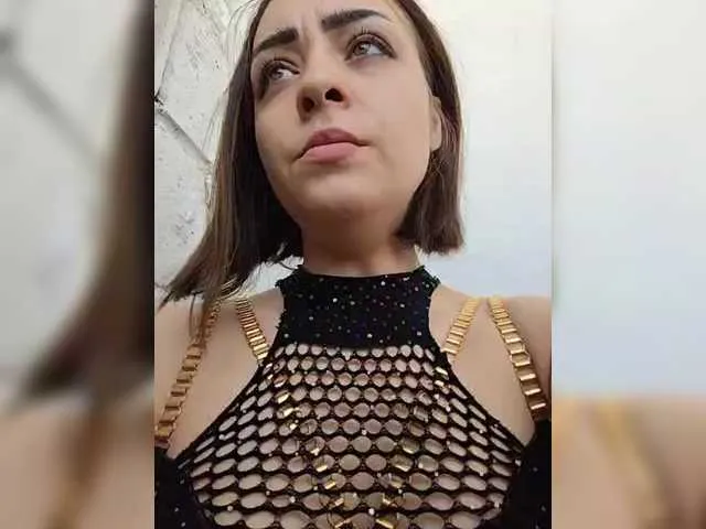 ZamaraVidal – webcam model profile photo Image 10