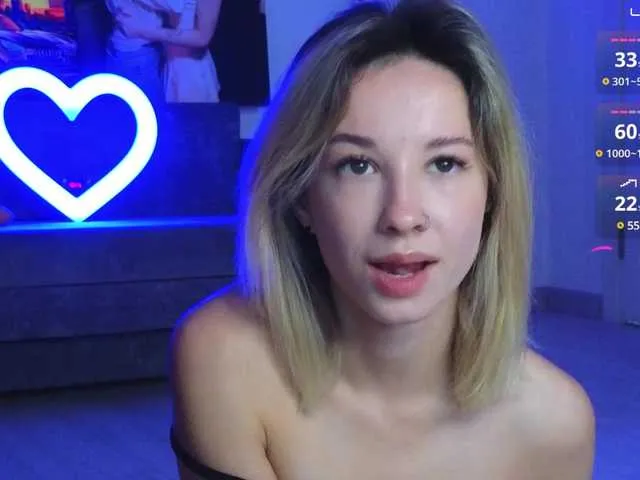 emely1benz Image 11