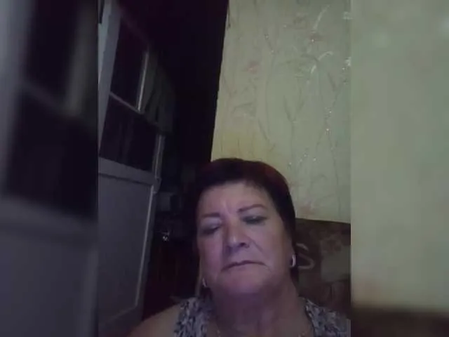 AntonellaBahamon – webcam model profile photo Image 3