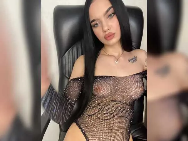 QueenTarote – webcam model profile photo Image 3